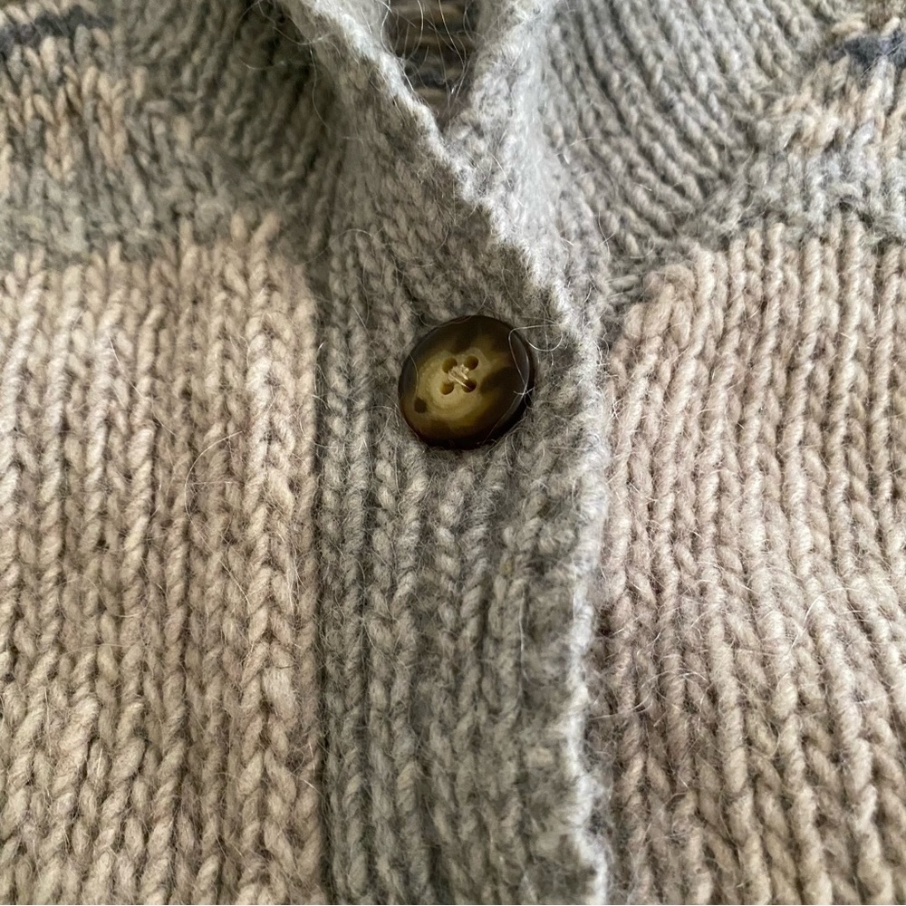 Vintage Eddie Bauer Nanaimo Handknit Sweater L - Picture 2 of 5